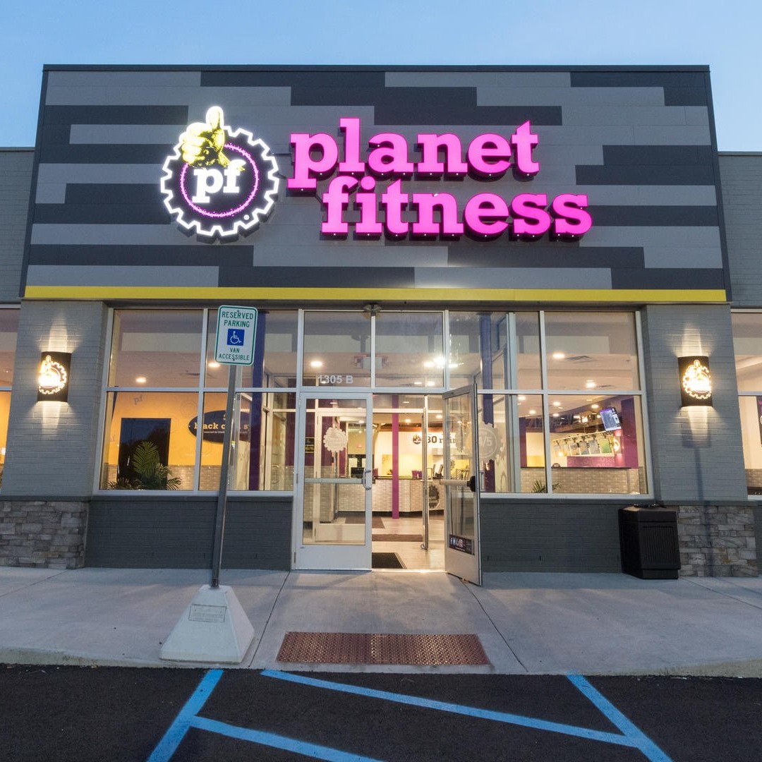 Does Planet Fitness have Showers